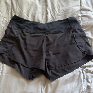 Born primitive shorts